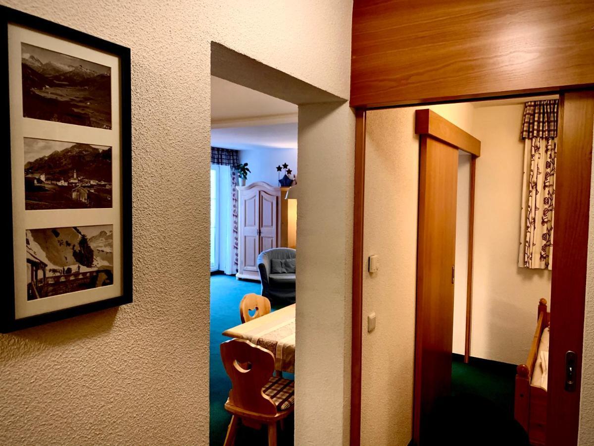 Haus Bergwelt - Appartements レッヒ エクステリア 写真